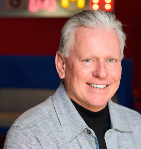 G.J. HartPresident & CEO, Red Robin