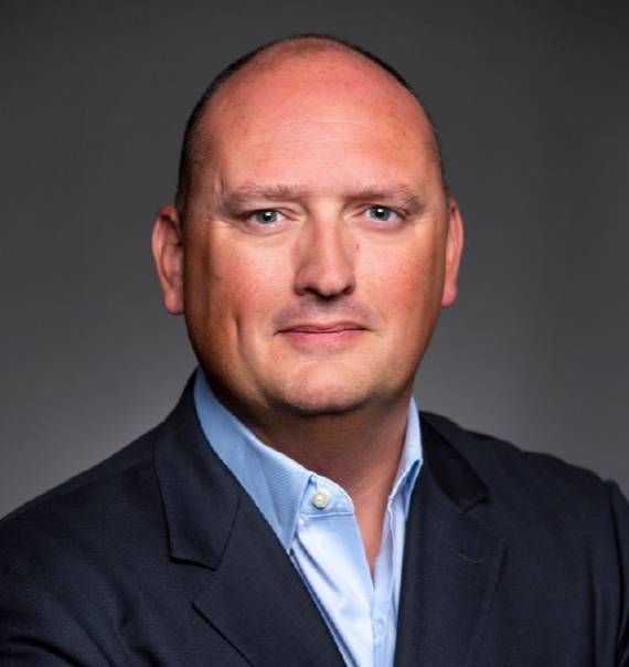 Tom GordonCEO, Slim Chickens
